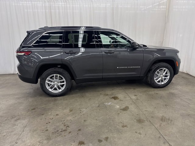 New 2025 Jeep Grand Cherokee Laredo X w/ Luxury Tech Group I image 25