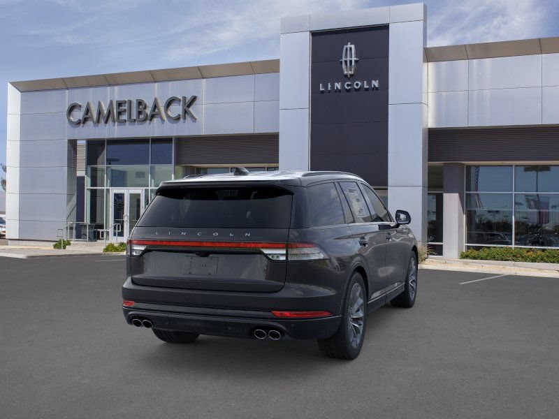New 2026 Lincoln Aviator AWD w/ Jet Appearance Package image 7
