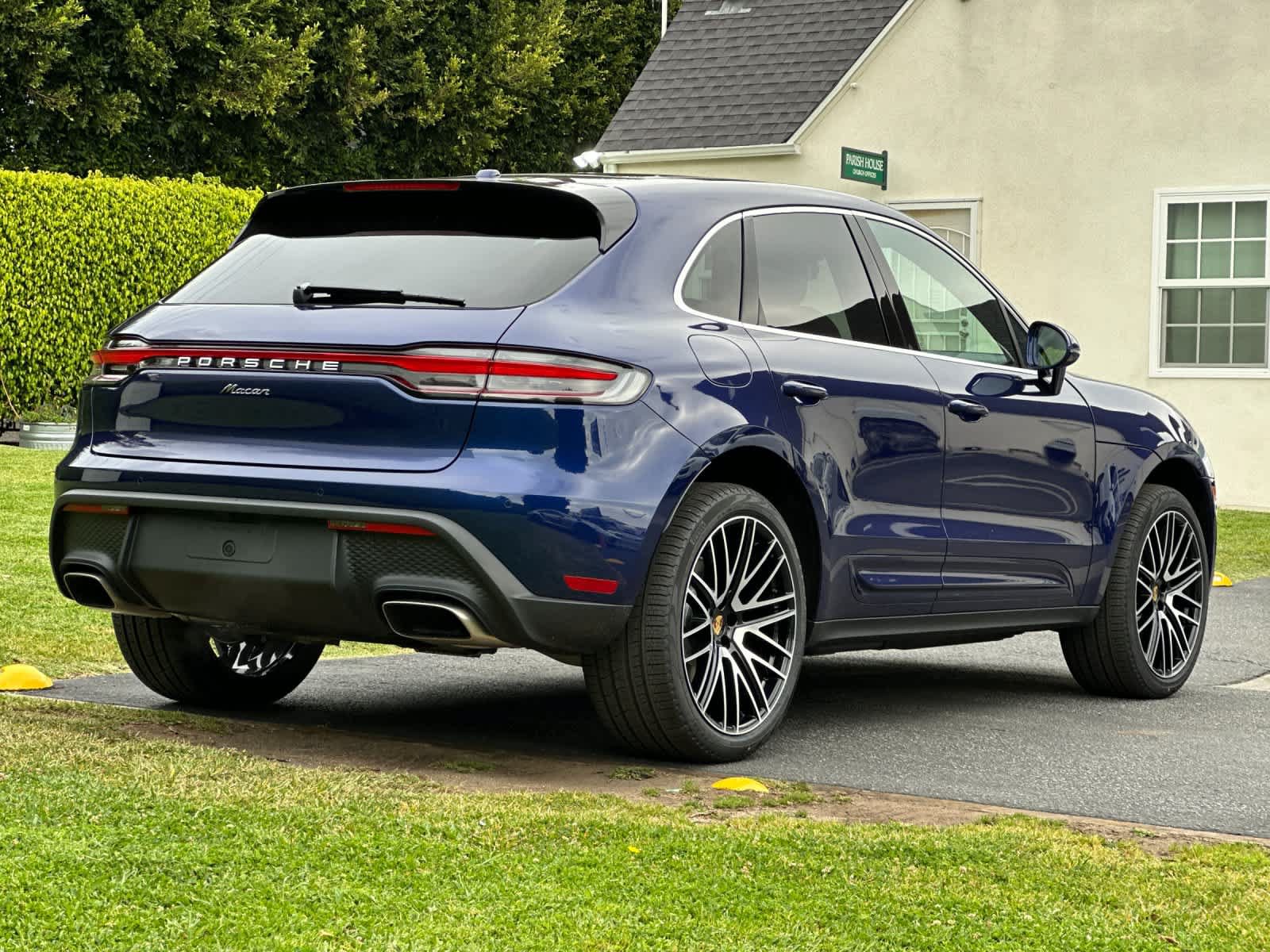 New 2026 Porsche Macan AWD/4WD image 8