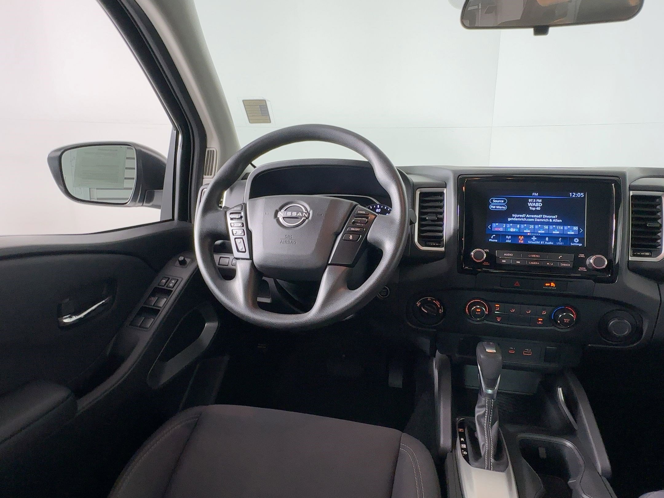 Used 2023 Nissan Frontier SV w/ Technology Package image 26