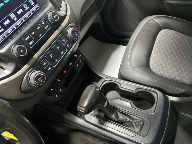 Used 2017 Chevrolet Colorado Z71 AWD/4WD image 13