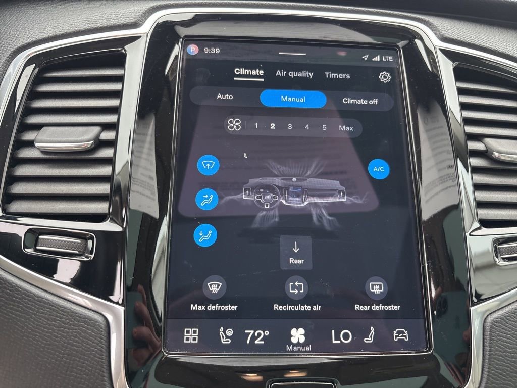 Certified 2023 Volvo XC90 B6 Plus w/ Protection Package Premier image 25