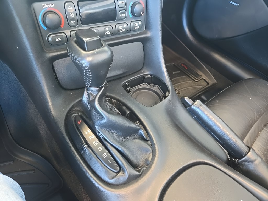 Used 2003 Chevrolet Corvette Convertible RWD image 16