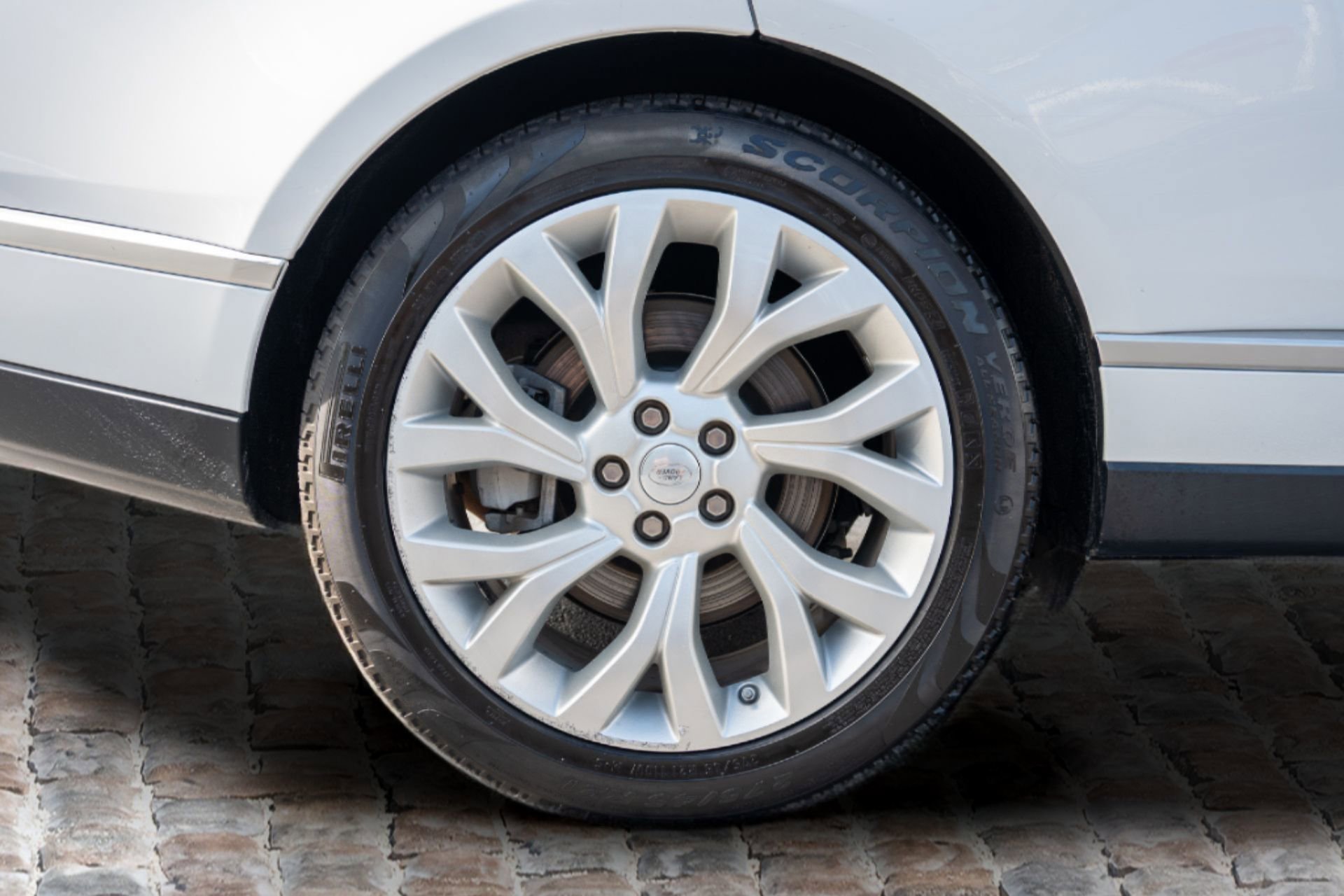 Used 2021 Land Rover Range Rover Westminster Edition image 43