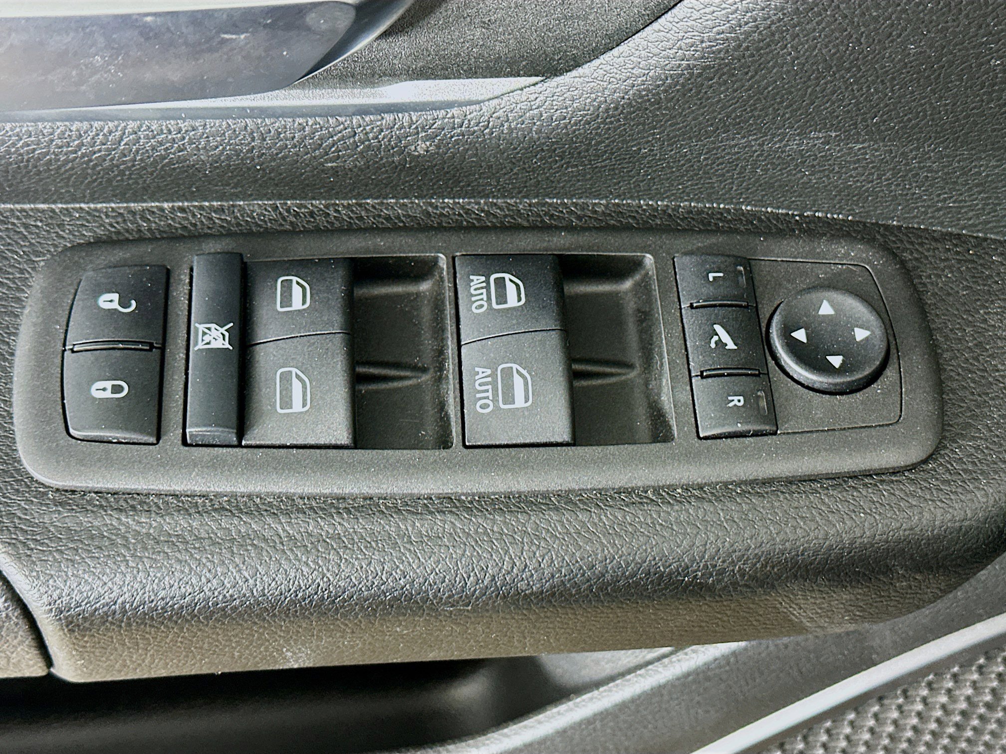 Used 2022 RAM 1500 Big Horn AWD/4WD image 15