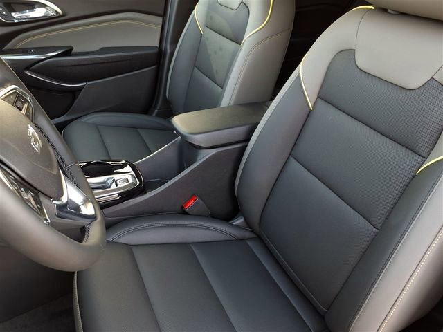 New 2026 Chevrolet Trax ACTIV image 3