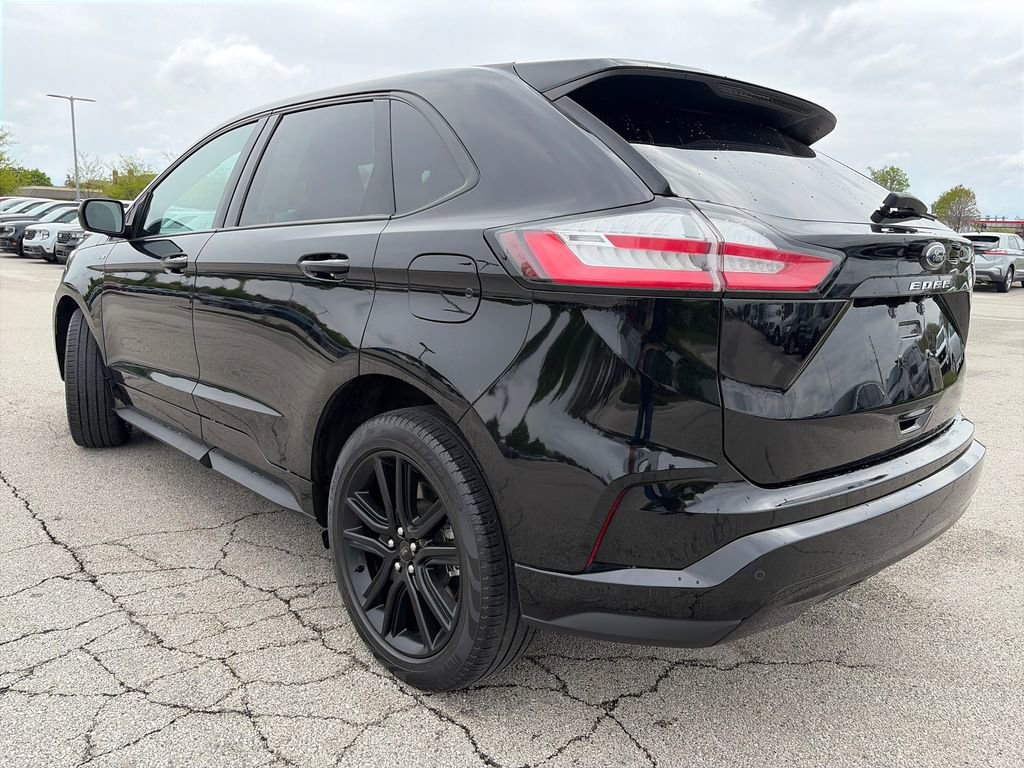 Used 2022 Ford Edge ST-Line AWD/4WD image 5