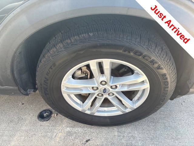 Used 2023 Ford Explorer XLT RWD image 15