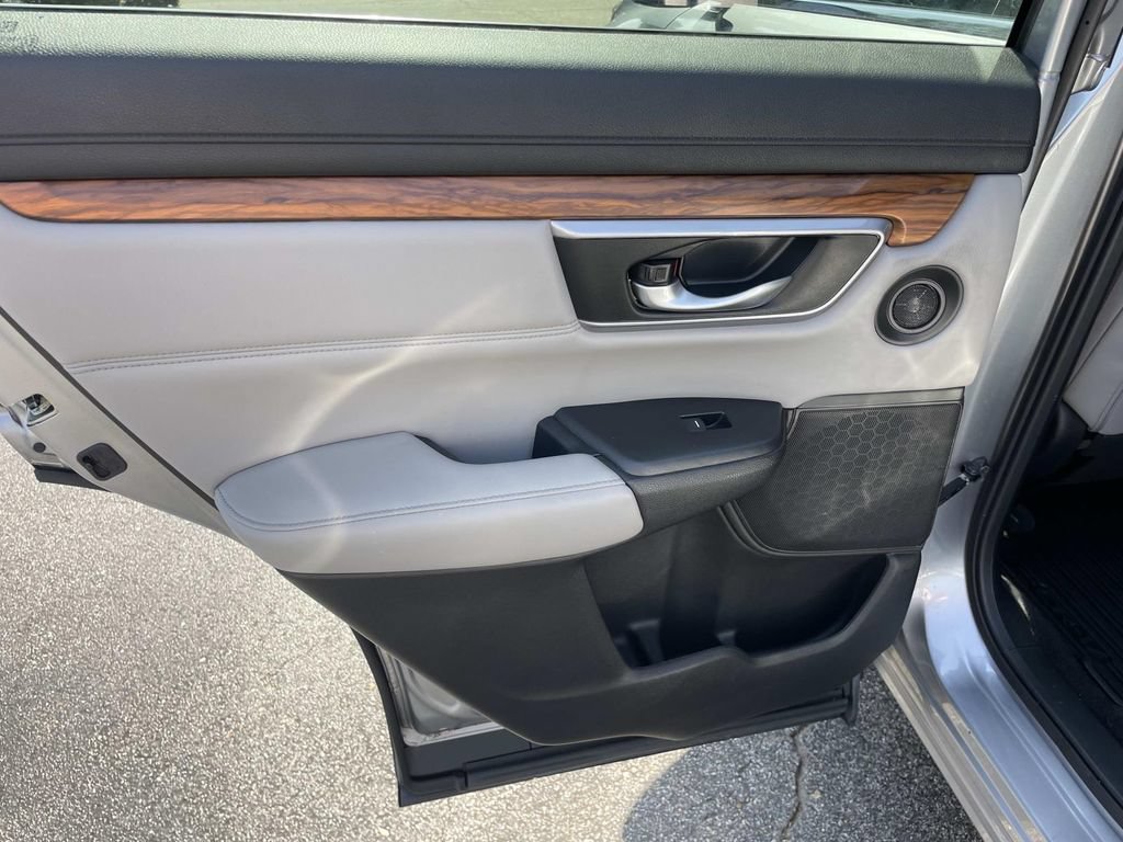 Used 2017 Honda CR-V EX-L image 6