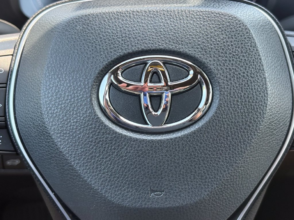 Certified 2024 Toyota RAV4 XSE w/ Advanced Technology Package AWD/4WD image 32