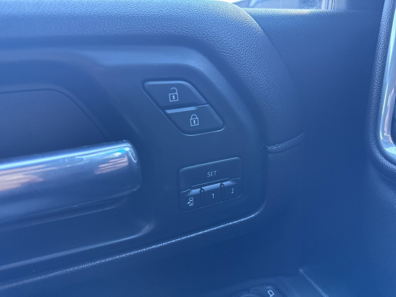 Used 2022 Chevrolet Silverado 3500 High Country w/ Z71 Off-Road Package image 36