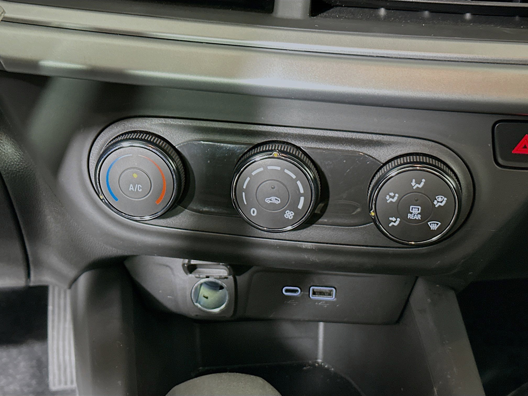 Used 2024 Chevrolet Trax LS w/ Driver Confidence Package image 22