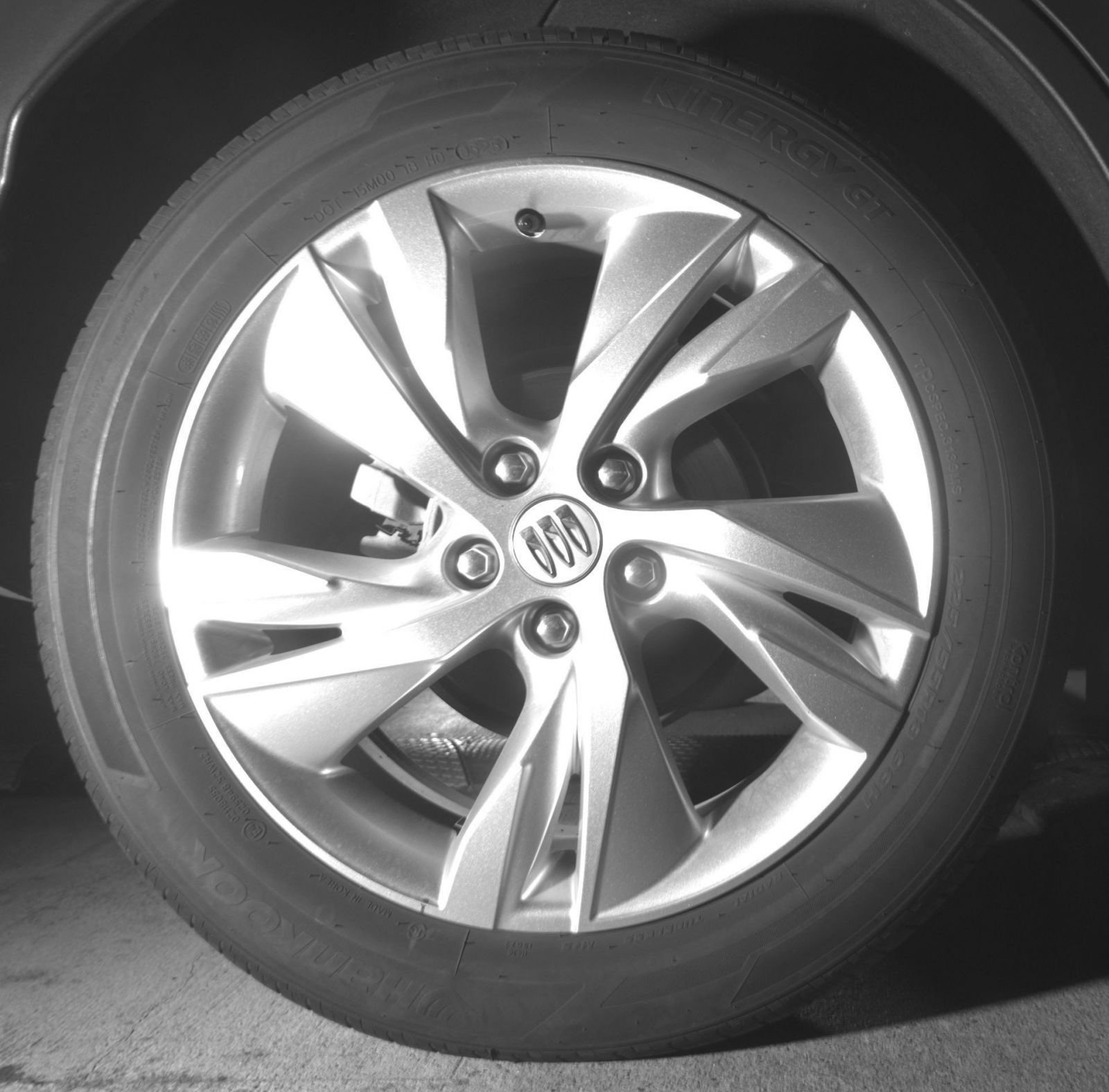 Used 2025 Buick Encore GX Preferred AWD/4WD image 15