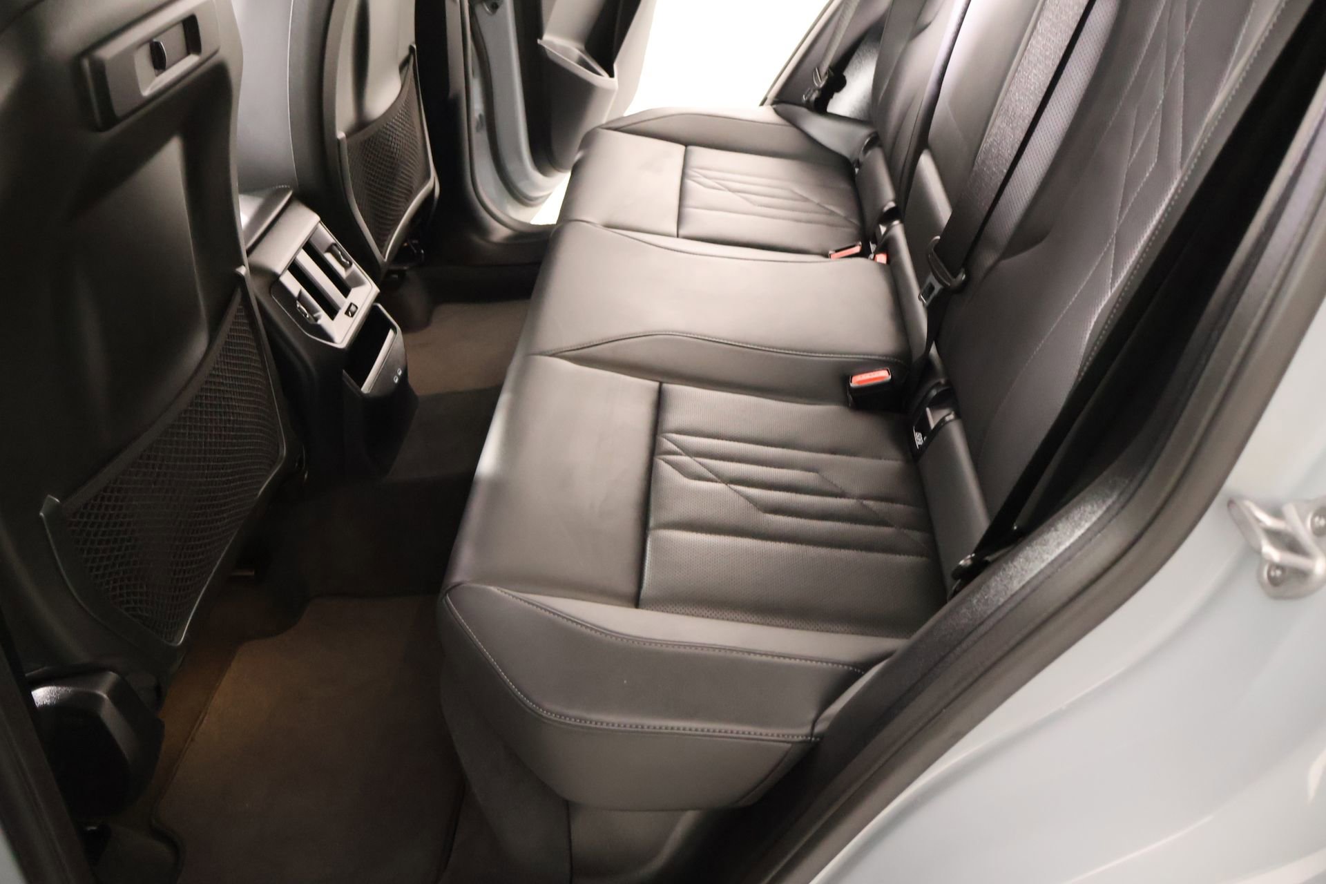 Used 2025 BMW X3 xDrive30i w/ Premium Package image 12