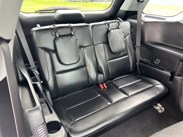 Used 2021 Ford Explorer XLT w/ Equipment Group 202A AWD/4WD image 52