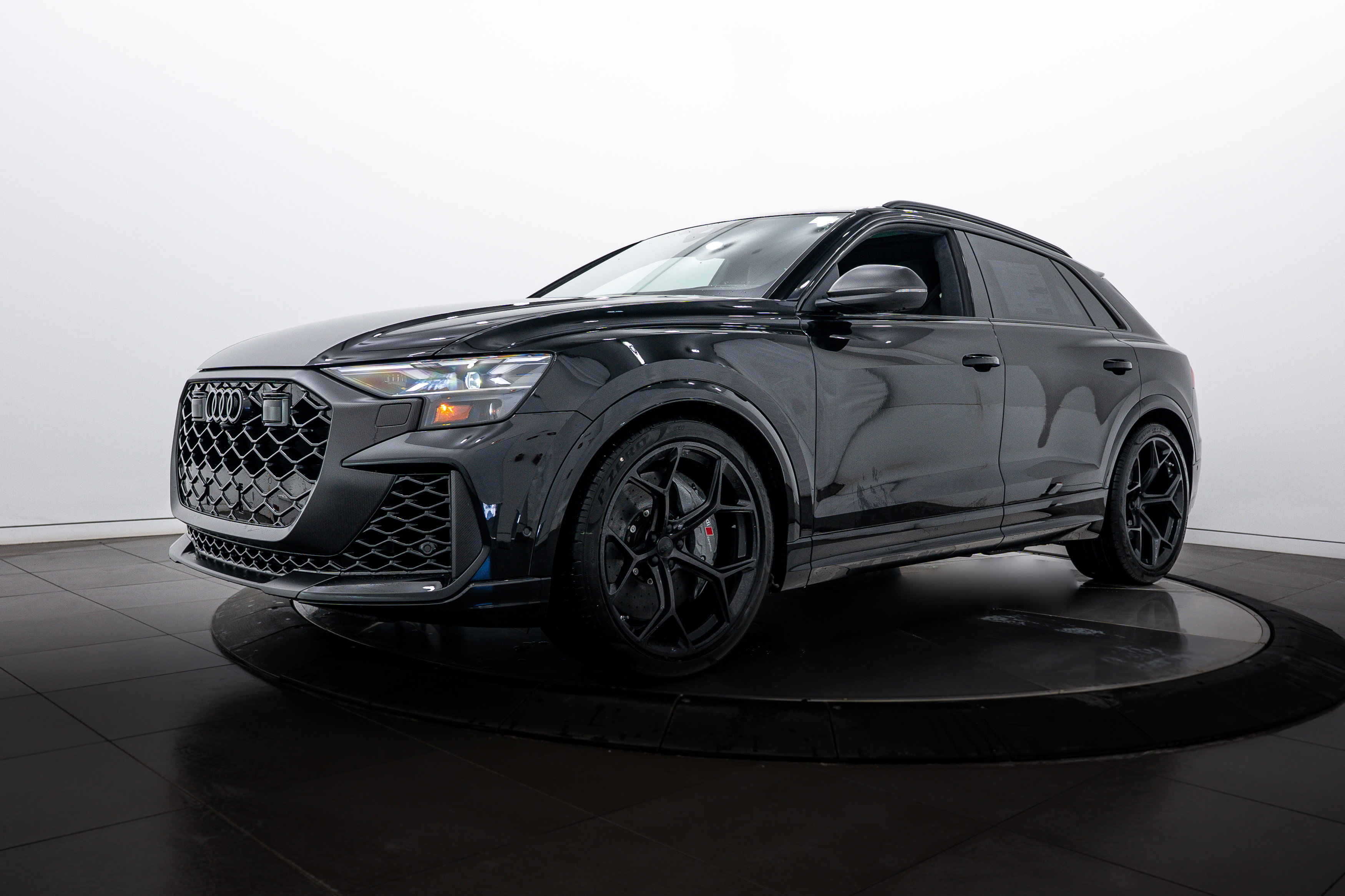 New 2026 Audi RS Q8 performance image 7