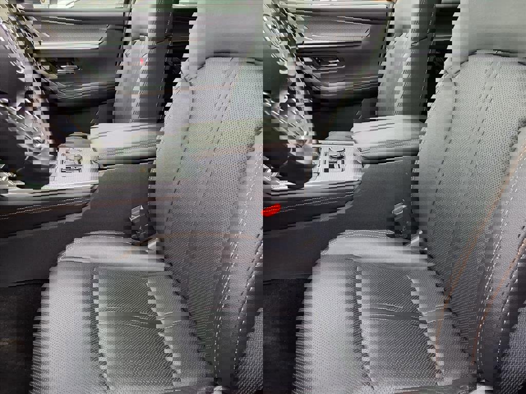 Used 2025 MAZDA CX-90 3.3 Turbo w/ Preferred Package image 35