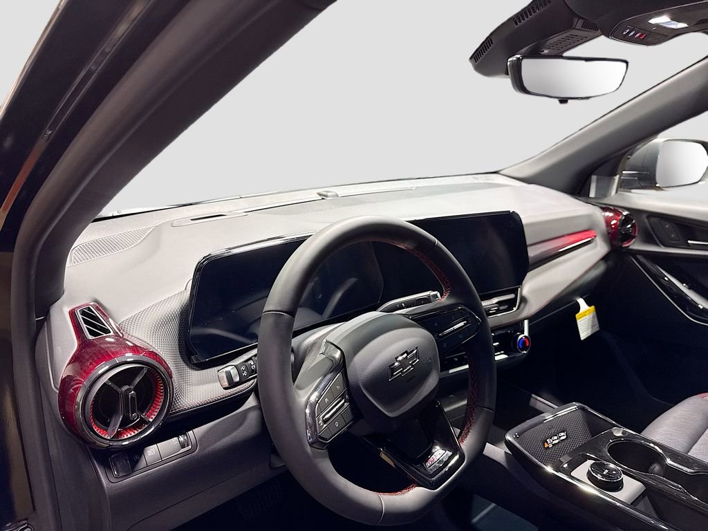 New 2026 Chevrolet Equinox RS w/ Safety and Technology Package image 9