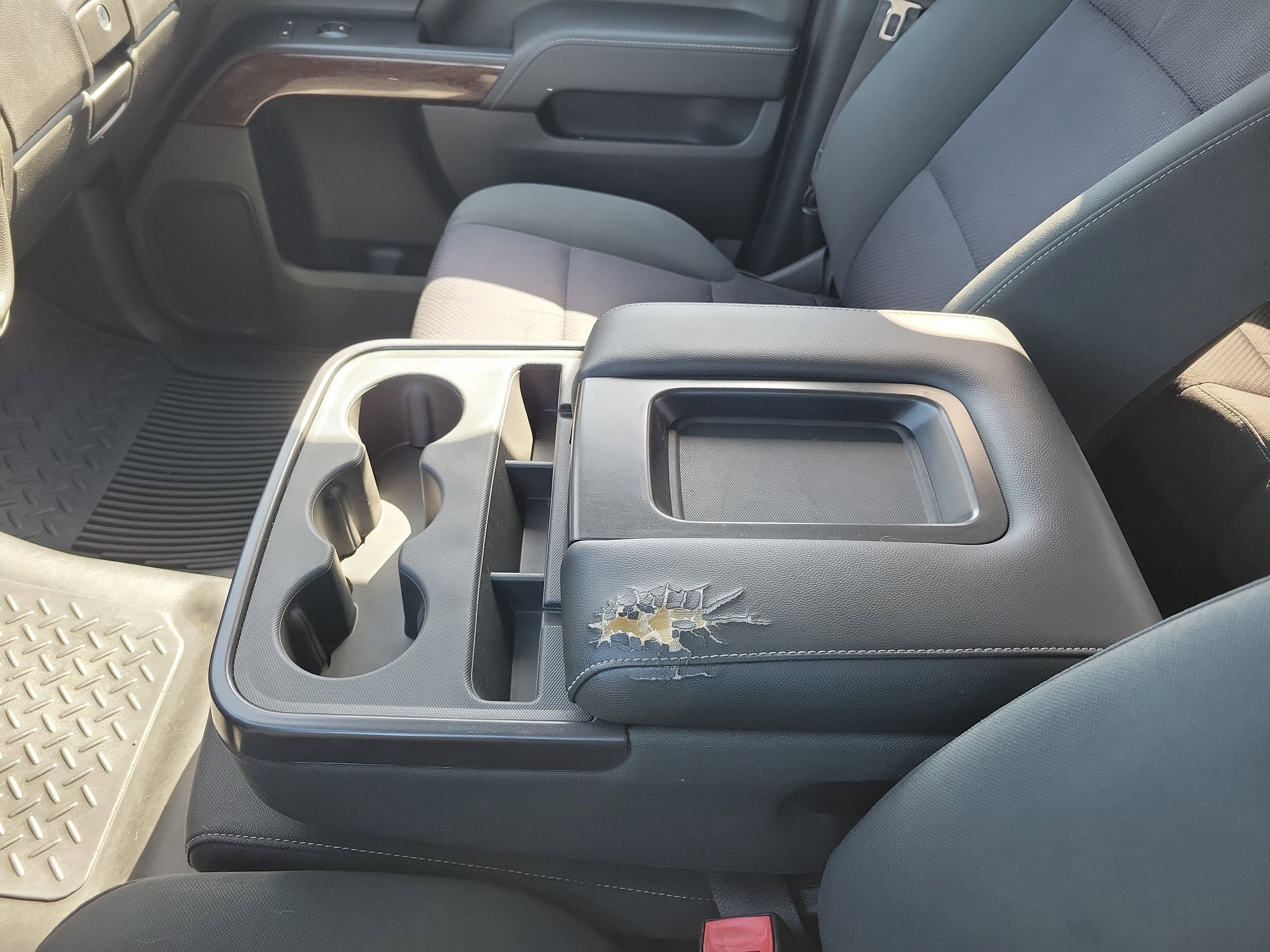 Used 2015 GMC Sierra 1500 SLE w/ SLE Value Package image 33