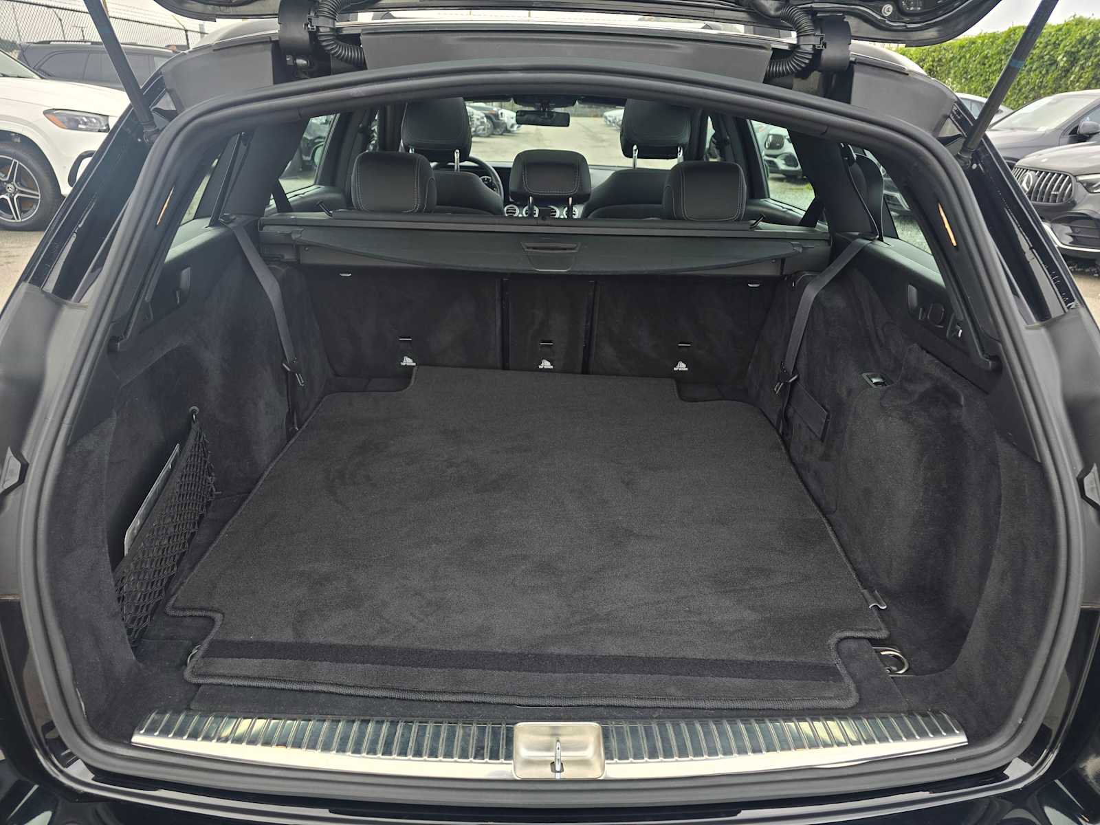 Used 2020 Mercedes-Benz E 450 4MATIC Wagon image 16