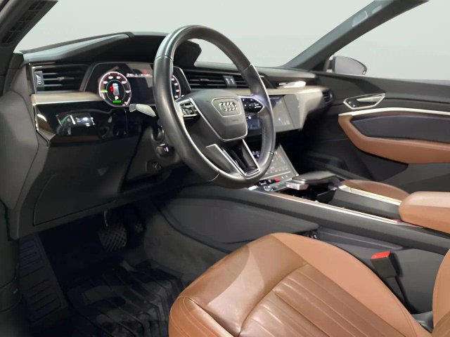 Used 2024 Audi Q8 e-tron Premium Plus w/ Premium Plus Package AWD/4WD image 62