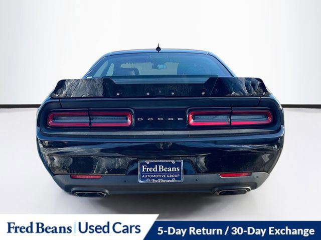 Used 2018 Dodge Challenger R/T image 7