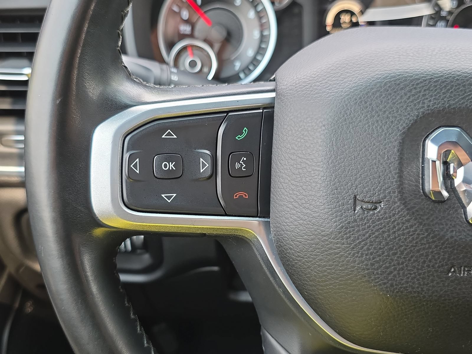 Used 2019 RAM 1500 Big Horn AWD/4WD image 17