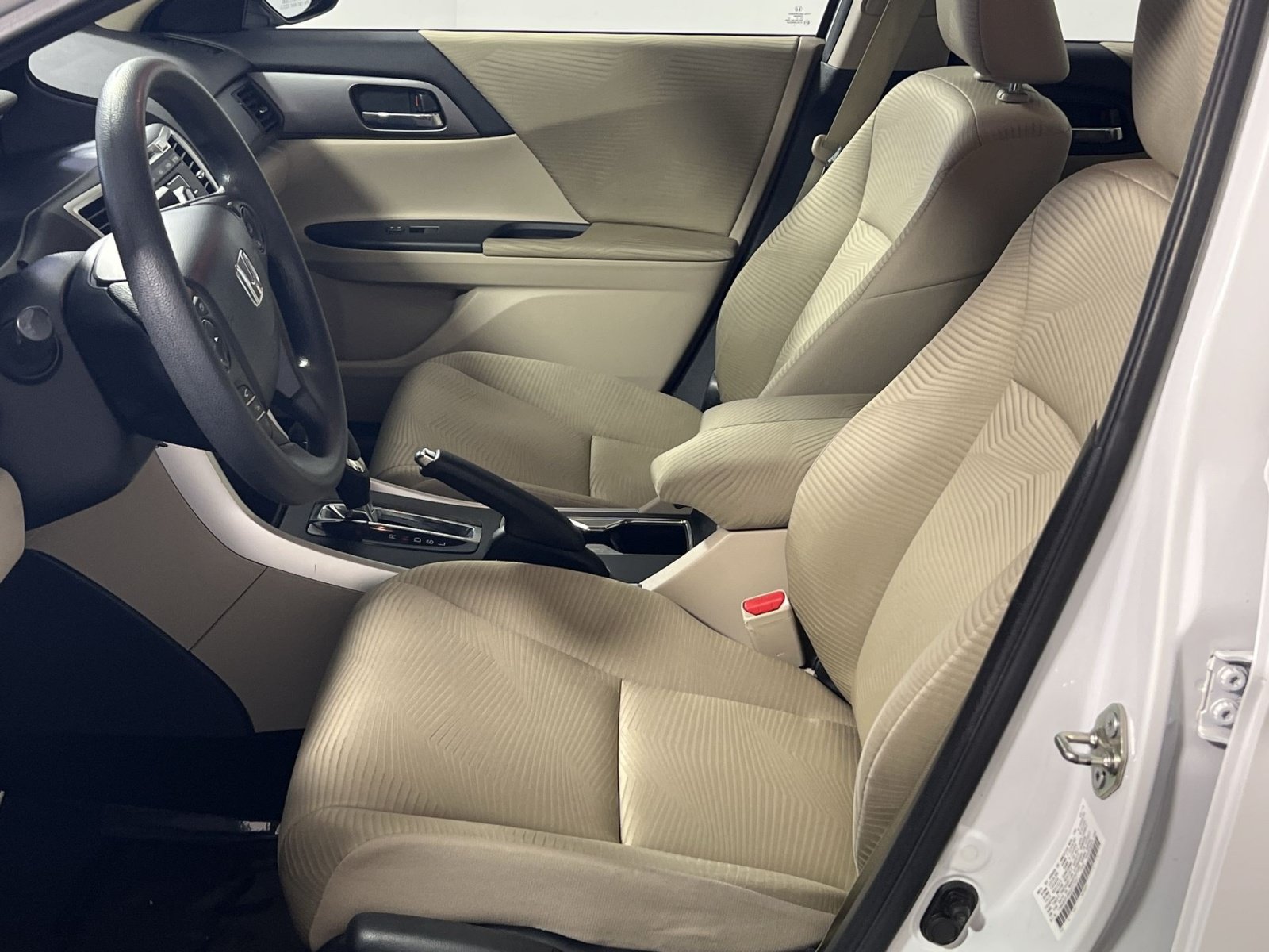 Used 2014 Honda Accord LX image 12