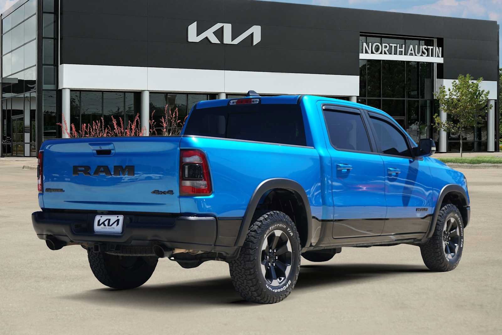 Used 2020 RAM 1500 Rebel w/ Rebel Level 1 Equipment Group AWD/4WD image 5