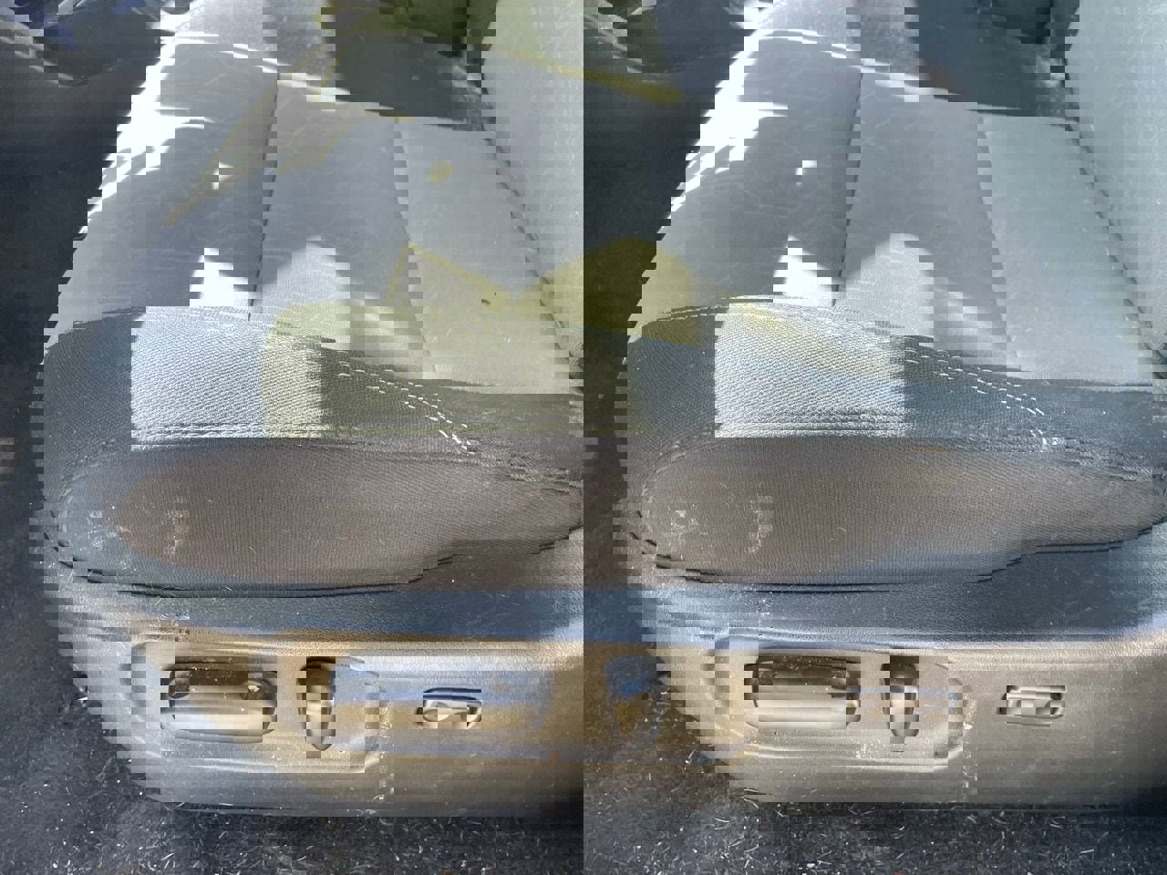 Used 2023 Toyota Tacoma TRD Off-Road w/ Black Out Package (TMS) AWD/4WD image 5