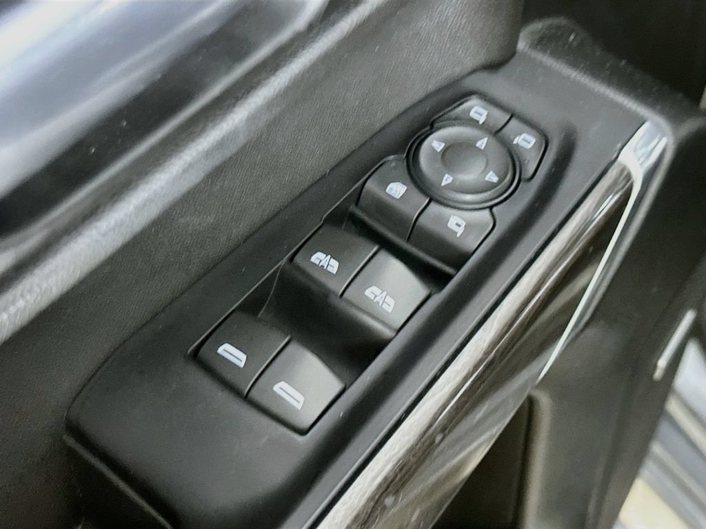 Used 2019 Chevrolet Silverado 1500 LTZ w/ LTZ Plus Package AWD/4WD image 20