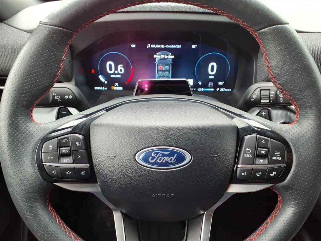 Used 2025 Ford Explorer ST AWD/4WD image 12