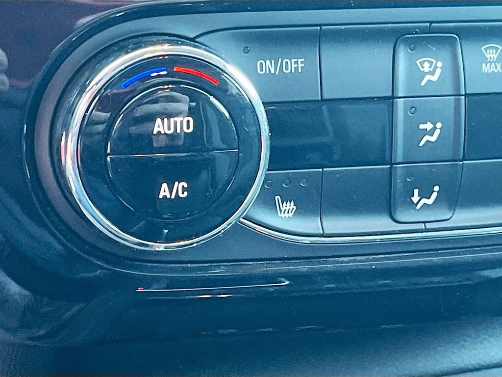 Used 2024 Chevrolet TrailBlazer LT w/ Convenience Package image 20