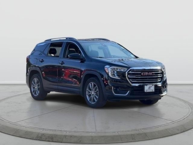 Used 2022 GMC Terrain SLT w/ Infotainment Package II