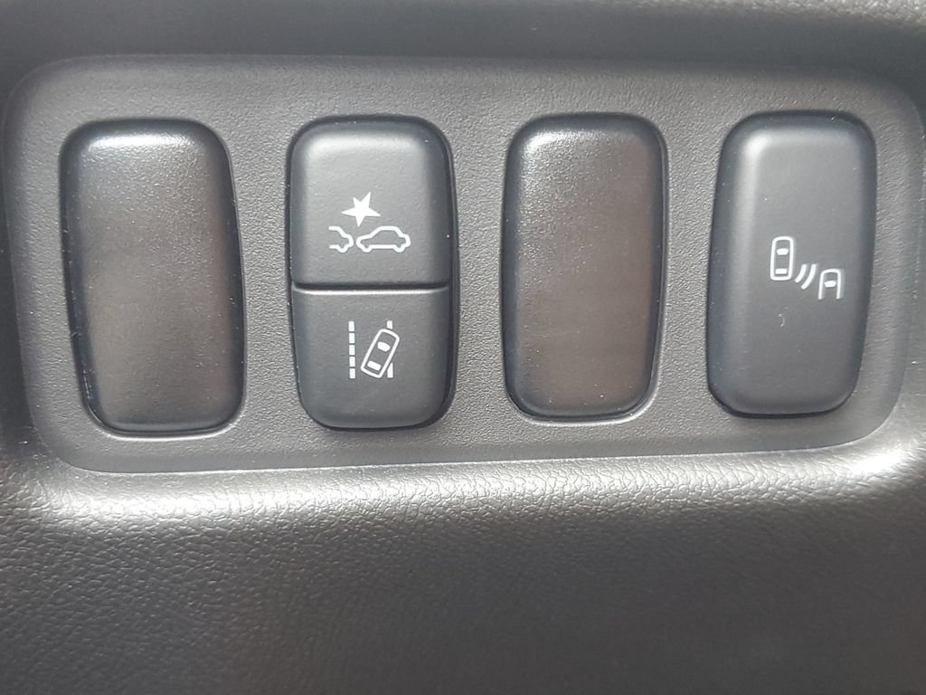Used 2025 Mitsubishi Outlander Sport SEL AWD/4WD image 23