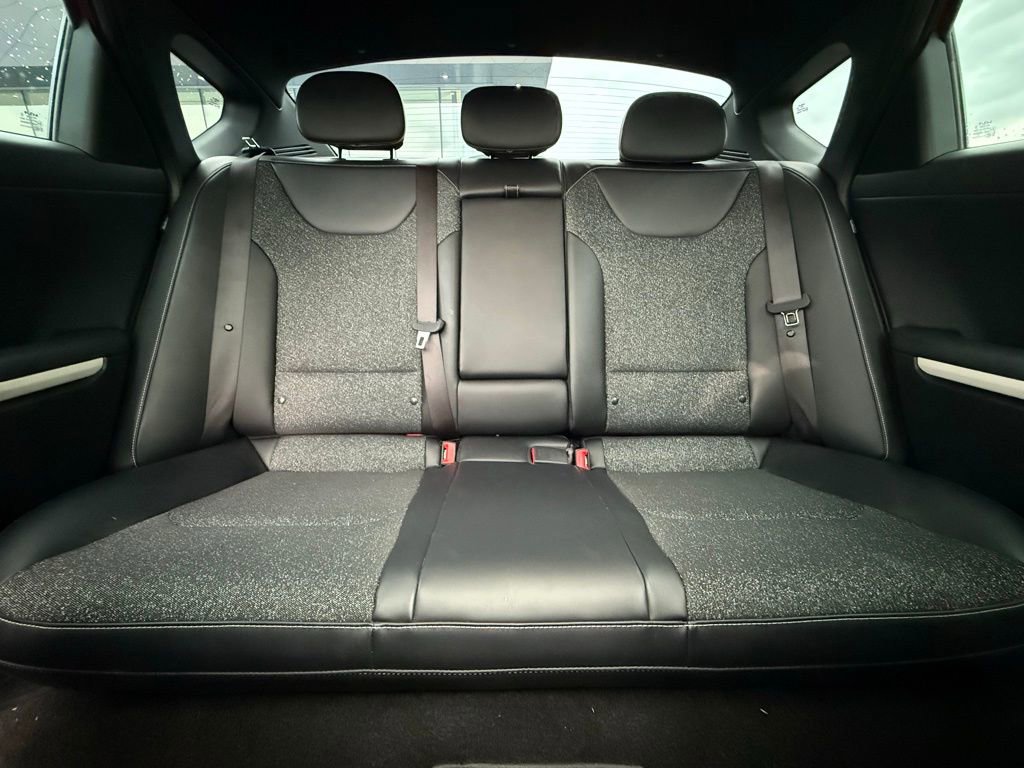 Used 2025 Kia K4 GT-Line w/ GT-Line Sunroof Package image 29