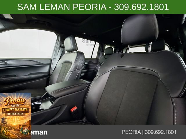 New 2025 Jeep Grand Cherokee L Altitude image 20