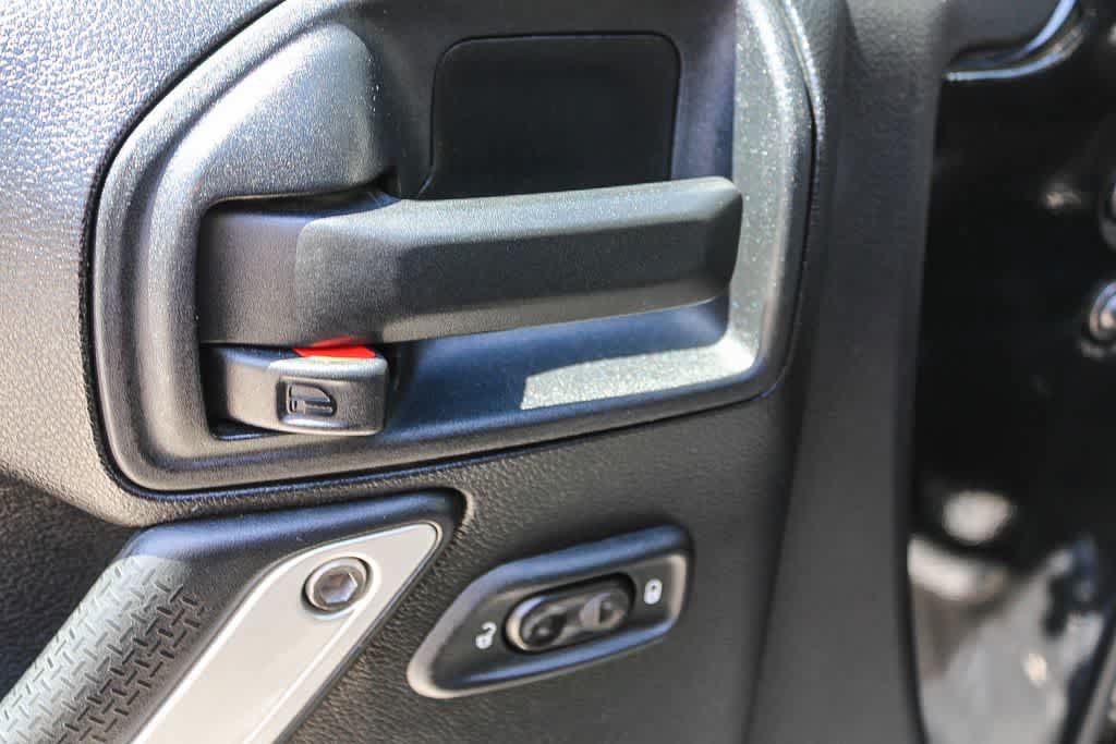 Used 2014 Jeep Wrangler Unlimited Sport AWD/4WD image 19