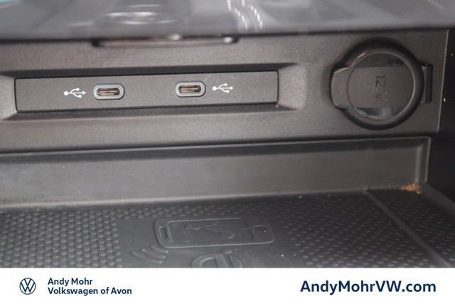 Used 2024 Volkswagen Tiguan SE AWD/4WD image 41