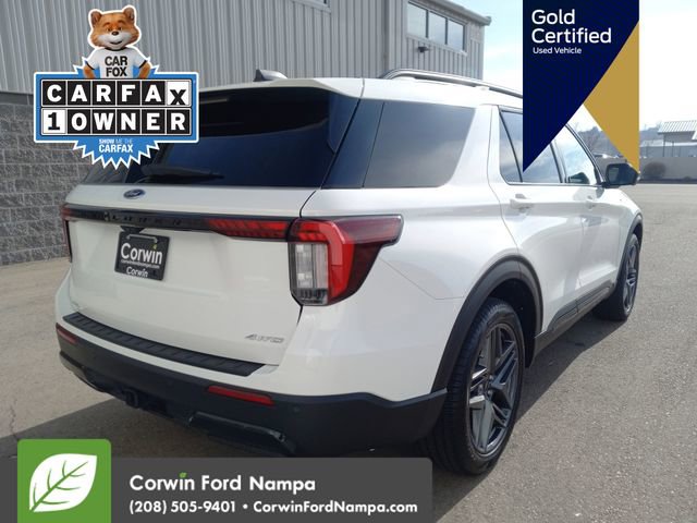 Used 2025 Ford Explorer ST-Line w/ Premium Package image 3
