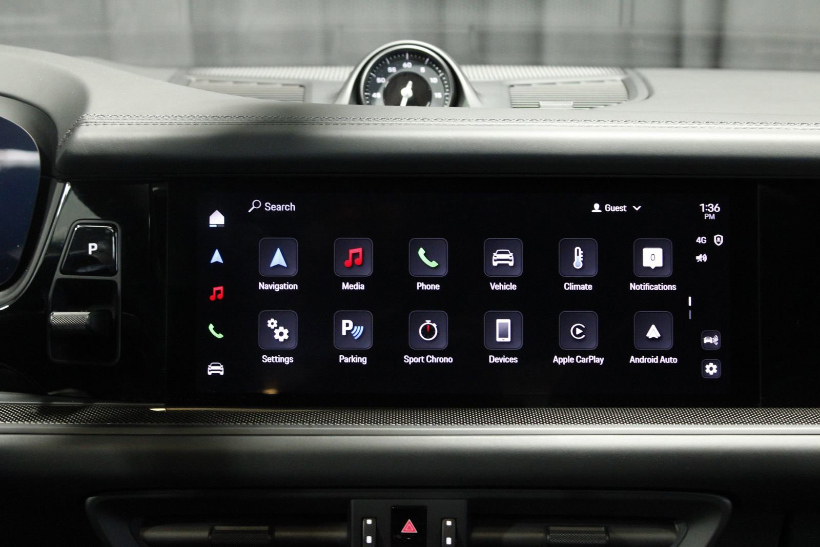 Certified 2025 Porsche Cayenne GTS AWD/4WD image 36