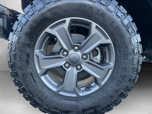 Used 2017 Jeep Wrangler Rubicon AWD/4WD image 24