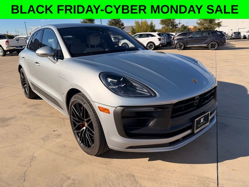 Used 2024 Porsche Macan GTS image 5