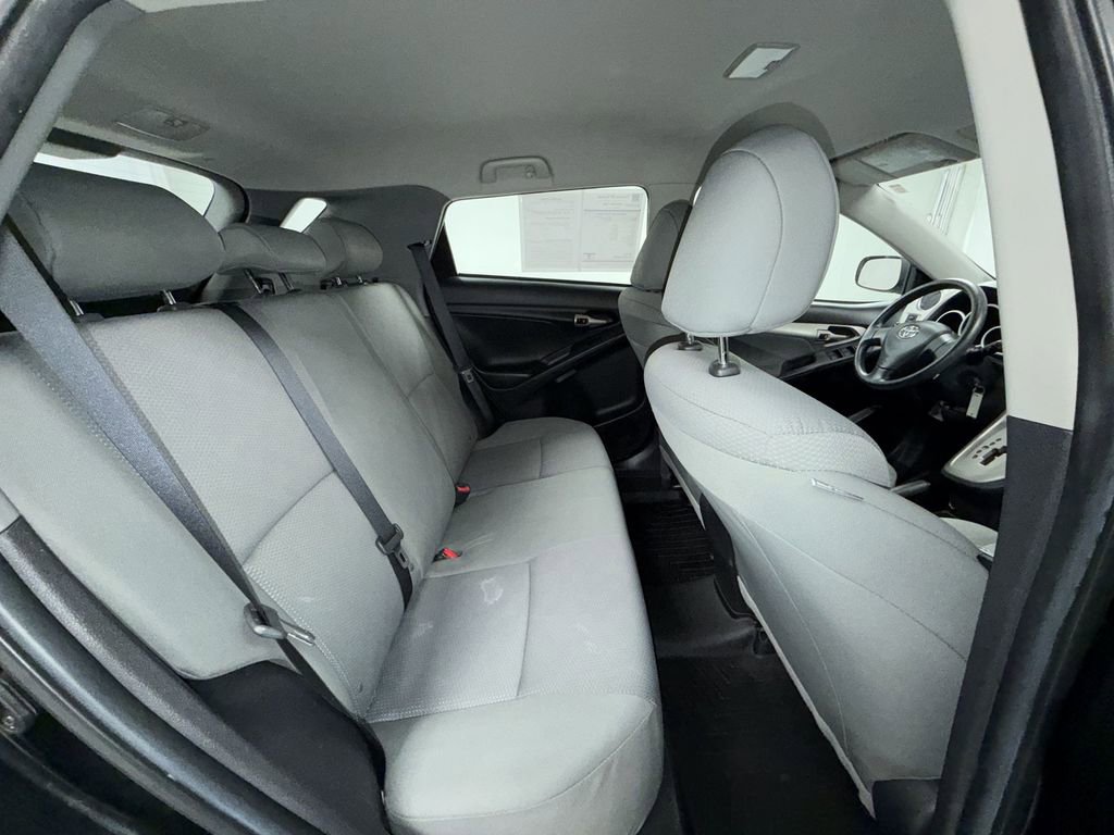 Used 2009 Toyota Matrix image 17