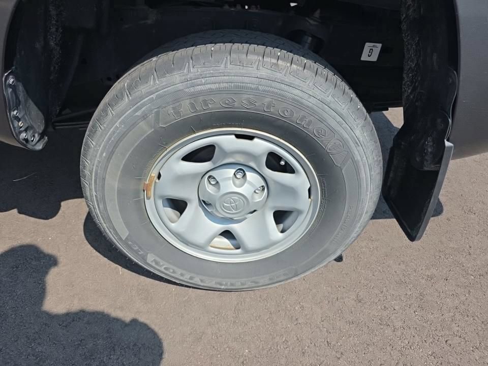 Used 2023 Toyota Tacoma SR AWD/4WD image 19