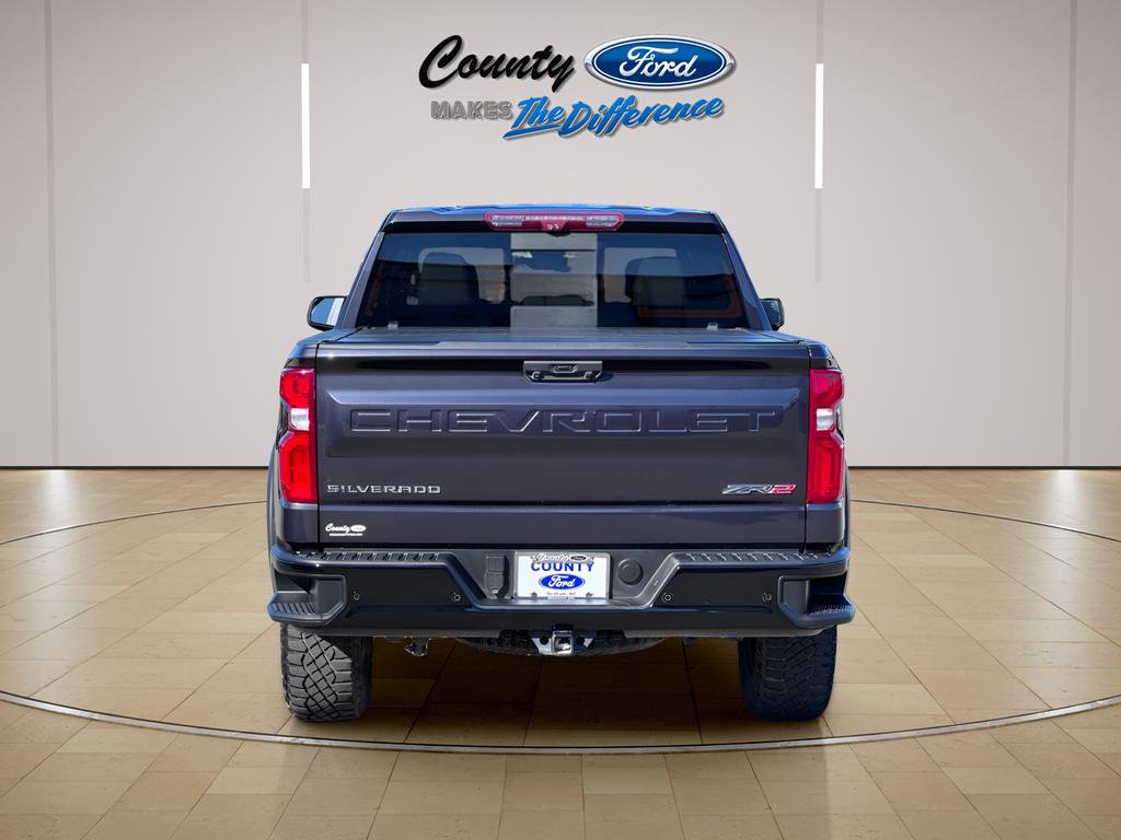Used 2022 Chevrolet Silverado 1500 ZR2 w/ Technology Package image 10
