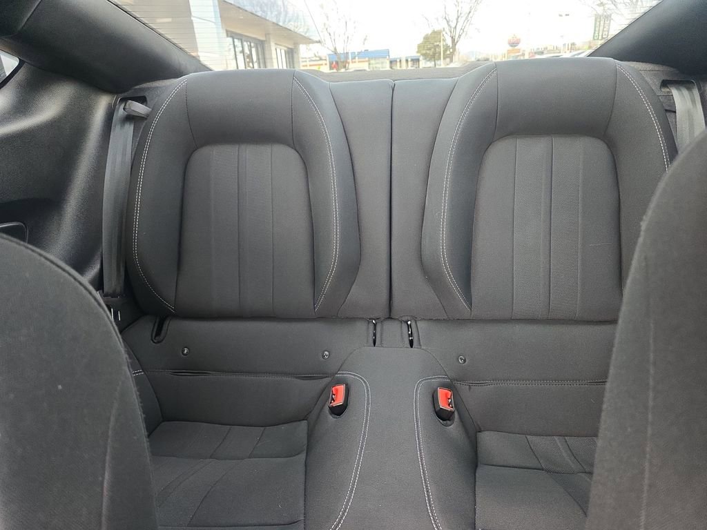 Used 2020 Ford Mustang Coupe image 22