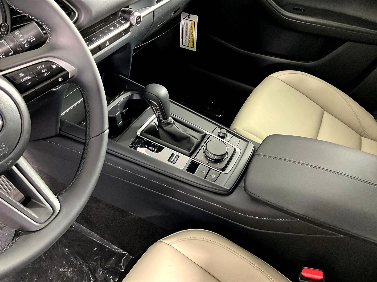 New 2026 MAZDA CX-30 AWD 2.5 S w/ Select Sport Pkg image 12