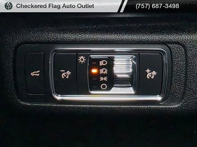 Used 2022 Lincoln Corsair AWD w/ Premium Package image 23