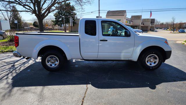 Used 2014 Nissan Frontier S RWD image 4